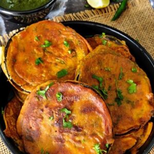 baingan pakoda (Eggplant Fritters)