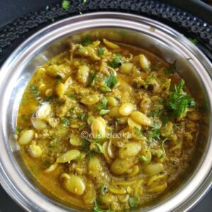 Valache Birde | Dalimbi Usal | Sprouted Field Beans Curry