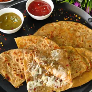 Chilli Cheese Paratha | Stuffed Cheese Paratha Recipe