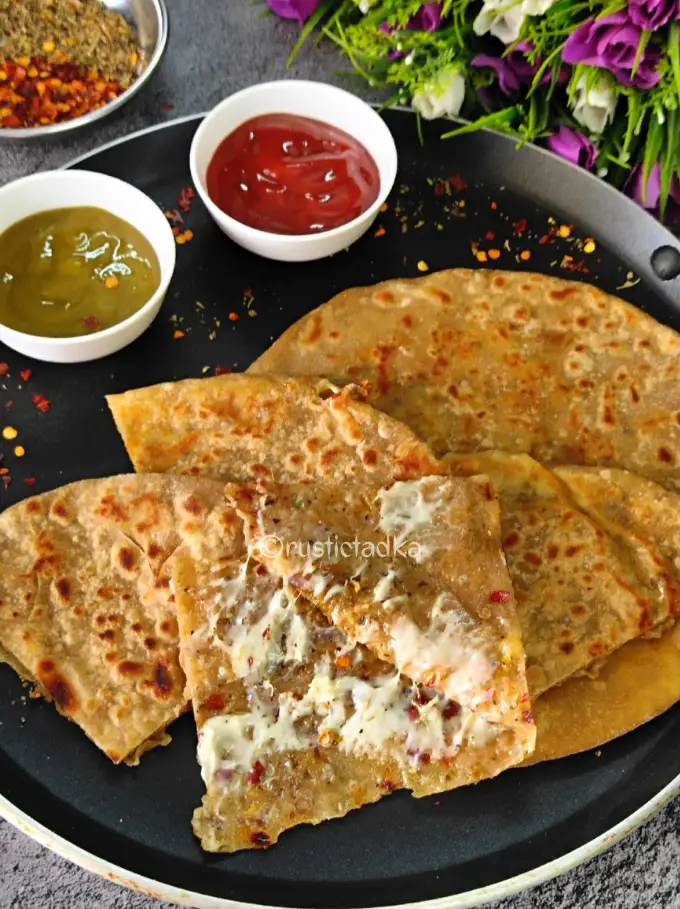 Chilli Cheese Paratha | Stuffed Cheese Paratha Recipe