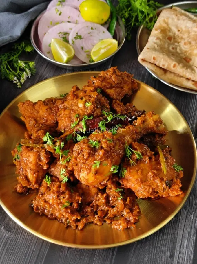 Chicken Bhuna Masala | Dhaba Style Bhuna Chicken Masala | Chicken Fry Masala
