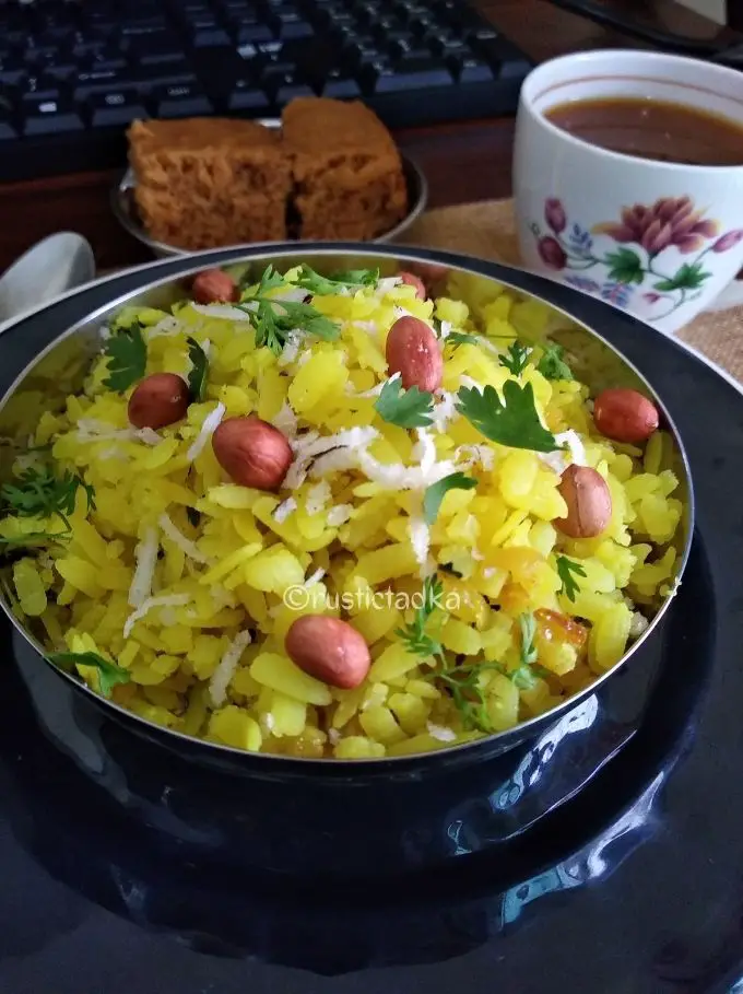 Kande Pohe - Maharashtrian Breakfast Recipe