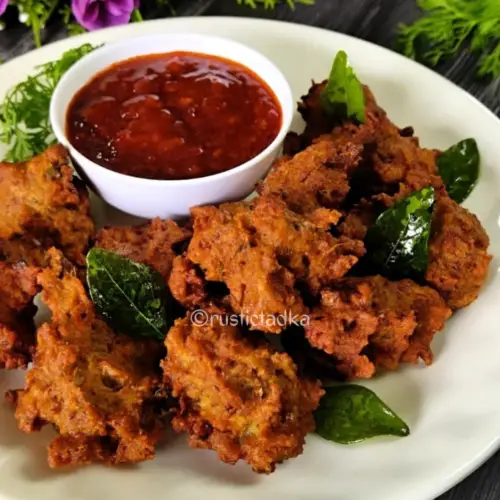 Crispy Matki Pakoda | Matki Bhajiya | Matki Che Vade | Sprout Fritters