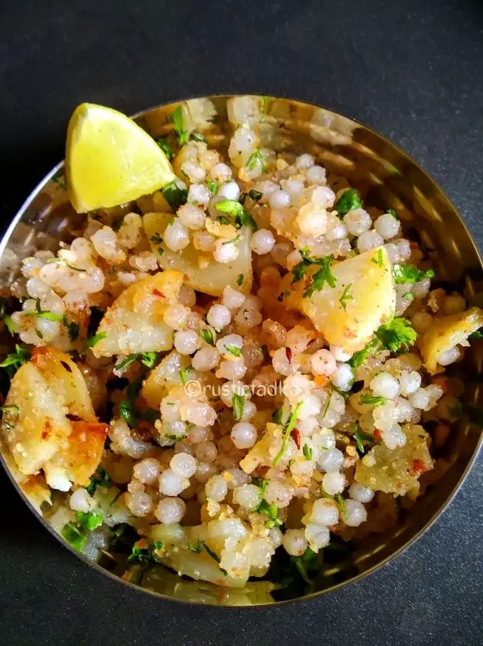 sabudana Khichadi (Traditional Maharashtrian Style)