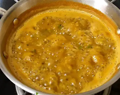 Maharashtrian Amti | chincha Gulachi Amti | Maharashtrian dal