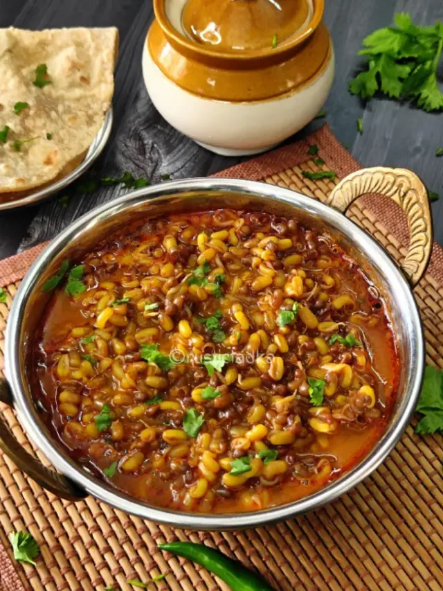 cropped-2-Matki-chi-usal-sabzi-moth-beans-curry-vegan-vegetarian-keto-diet-keto-recipe-easy-quick-simple-lunch-dinner-breakfast-misal-pav-rustic-tadka-viral-recipe.png