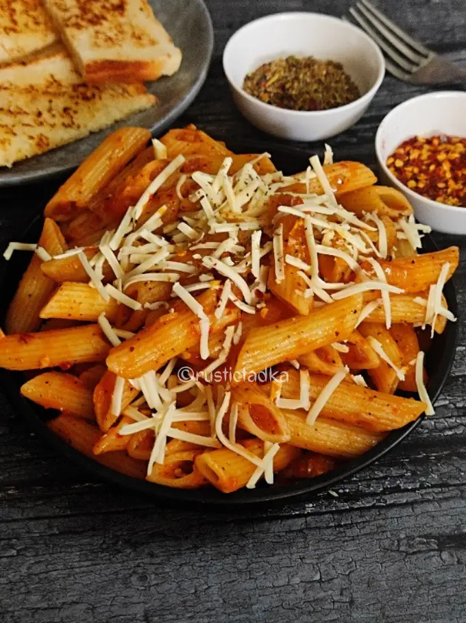 1 Pasta in red sauce arabiata italian snack breakfast lunch dinner garlic bread easy quick simple Indian style desi pasta recipe viral recipe rustic tadka