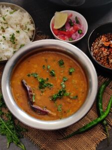 Lasooni Dal Tadka | Garlic Dal Tadka Recipe