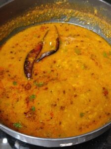 Lasooni Dal Tadka | Garlic Dal Tadka Recipe