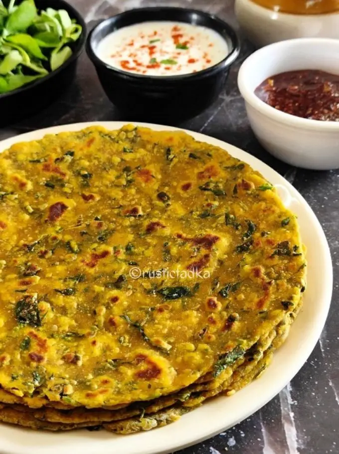 Methi Thepla Recipe | Gujarati Thepla Recipe