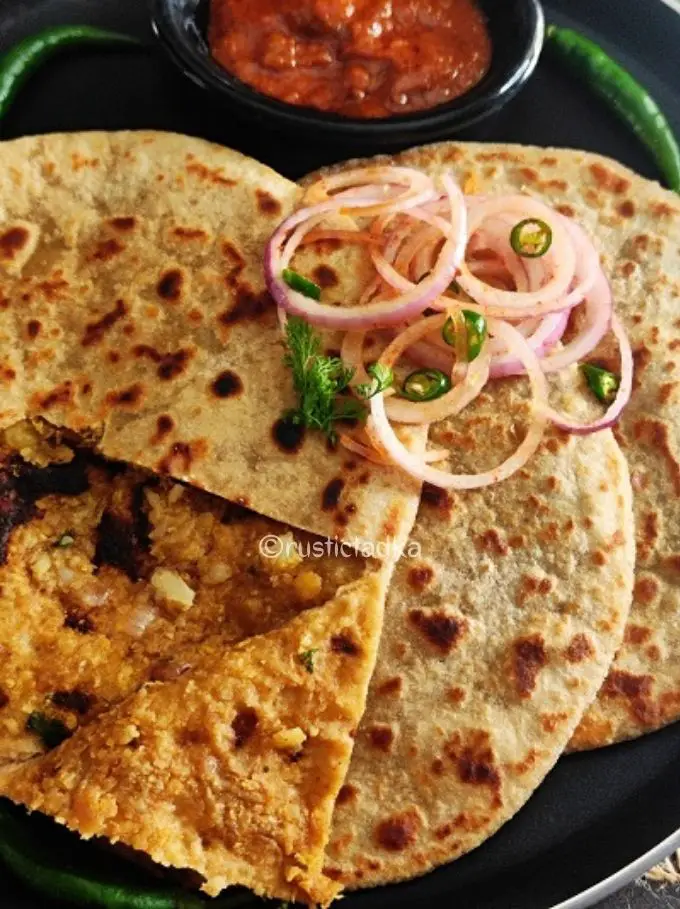 Aloo Gobi Paratha | Cauliflower Paratha