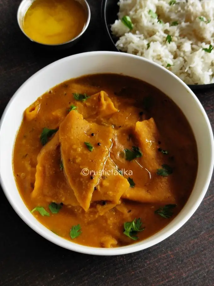 Dal Dhokli Recipe | Maharashtrian Varanfal | Chakolya