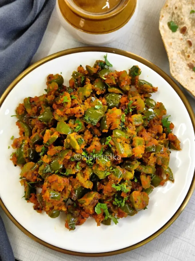 besan Shimla Mirch Sabji | Peeth Perun Shimla Mirchi Chi Bhaji | Shimla Mirchi zunka Recipe