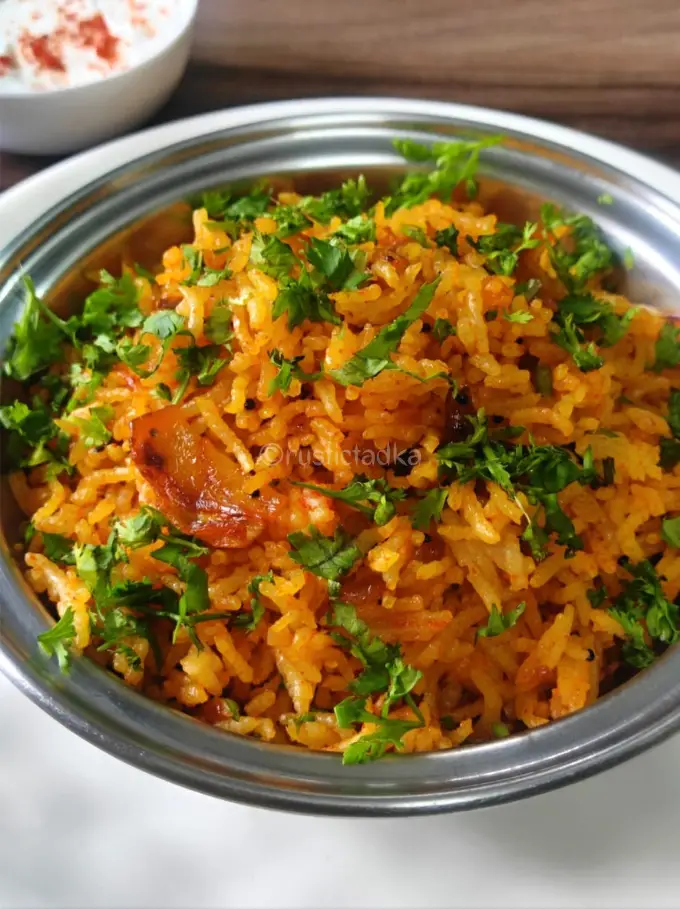 Phodnicha Bhaat Recipe| Maharashtrian Seasoned Fried Rice From Leftover Rice